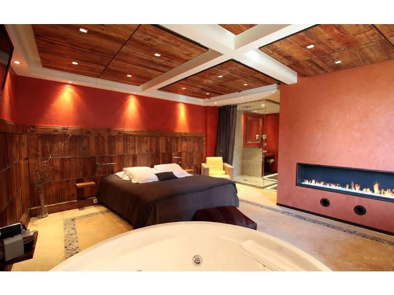 Le Clos Des Sens Annecy Bagian luar foto